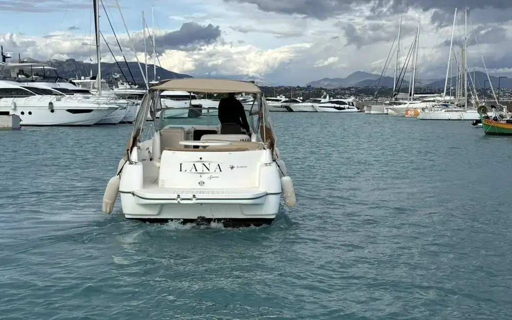 slider 9 Jeanneau Leader 805