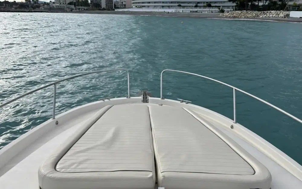 slider 13 Jeanneau Leader 805