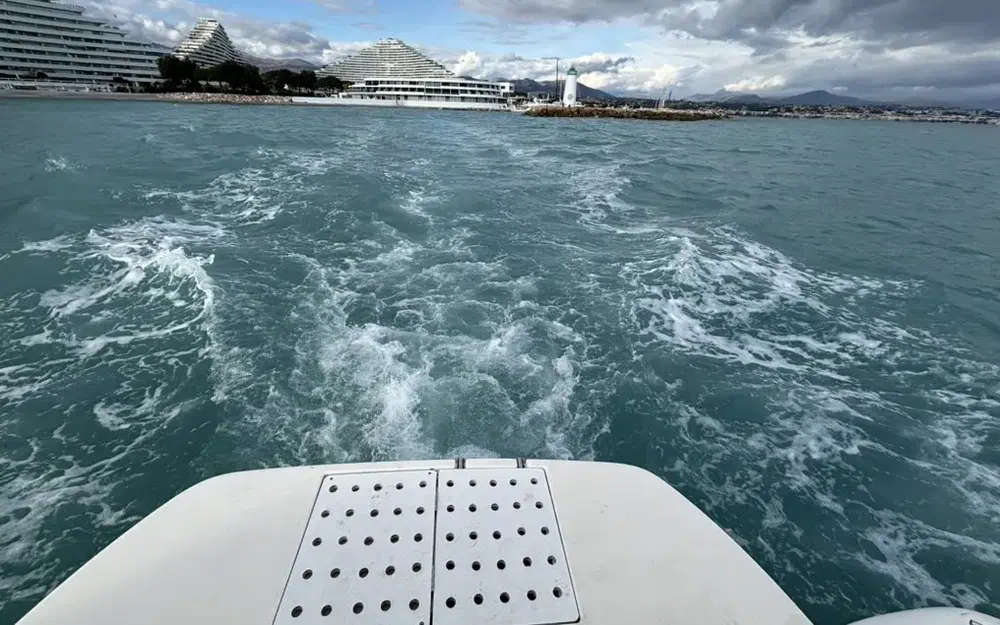 slider 33 Jeanneau Leader 805