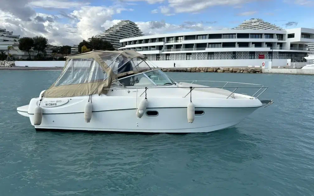slider 7 Jeanneau Leader 805
