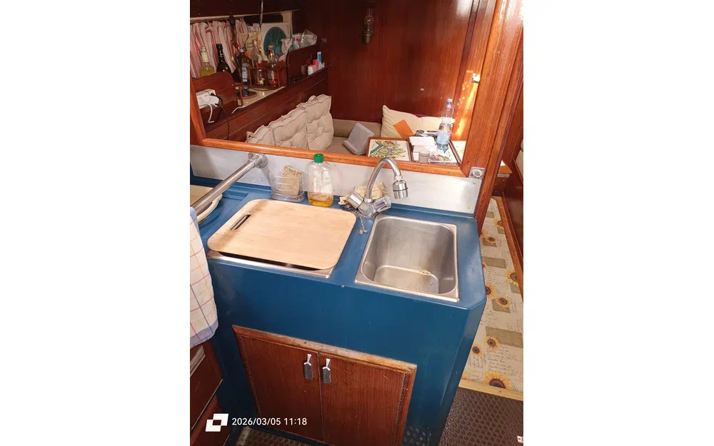 slider 13 Dufour 35 Classic