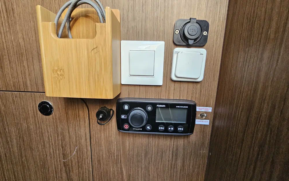 slider 17 Beneteau Flyer 8.8 SUNdeck