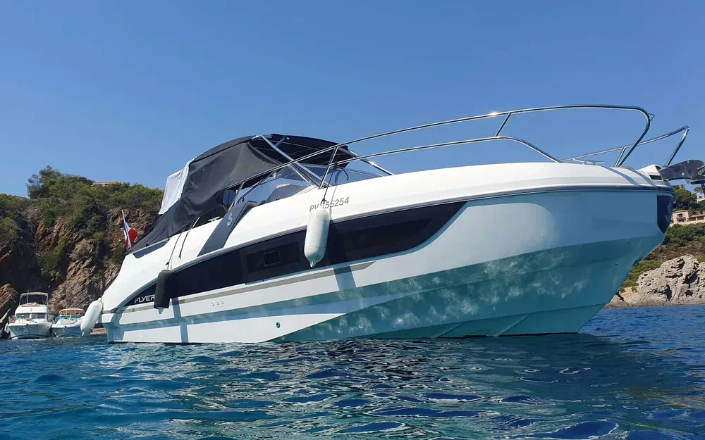 slider 1 Beneteau Flyer 8.8 SUNdeck