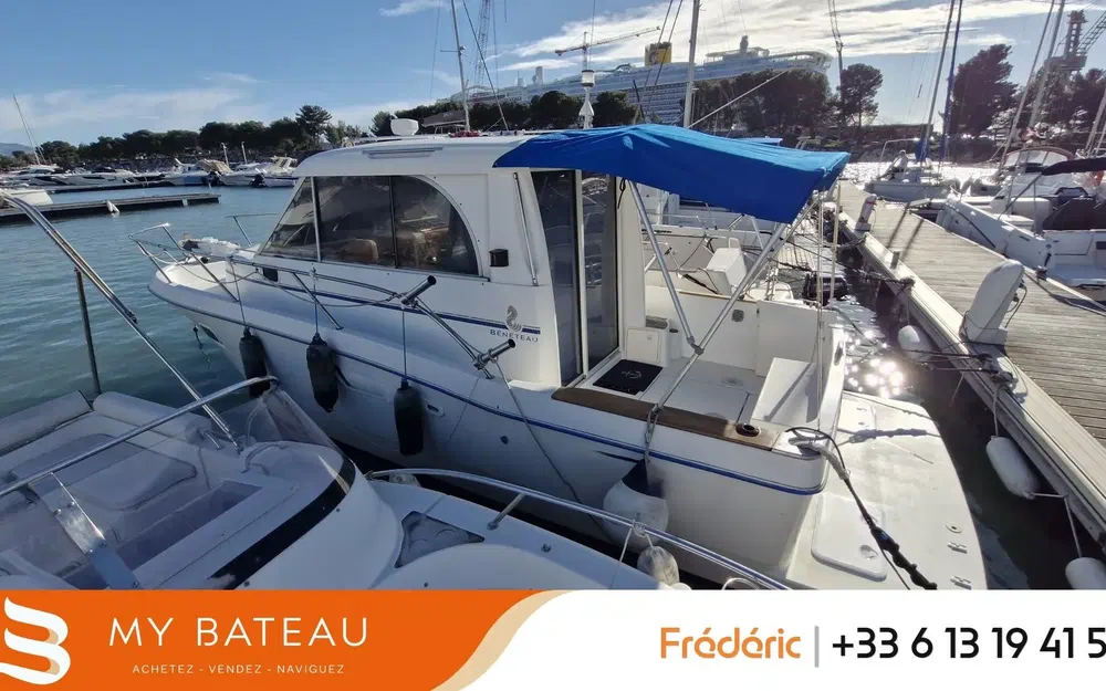 slider 0 Beneteau Antares 7.60