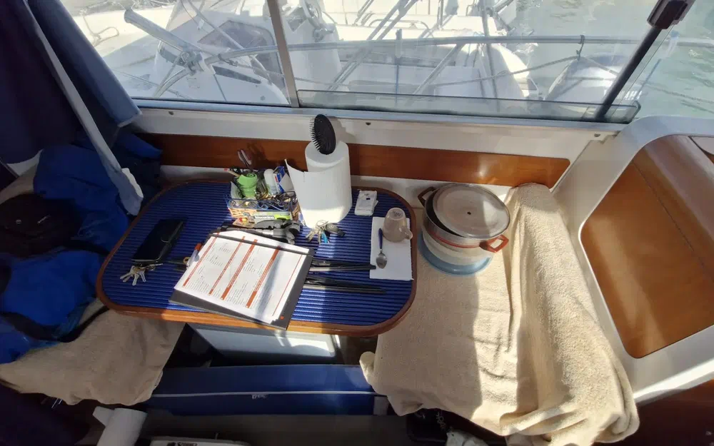 slider 13 Beneteau Antares 7.60