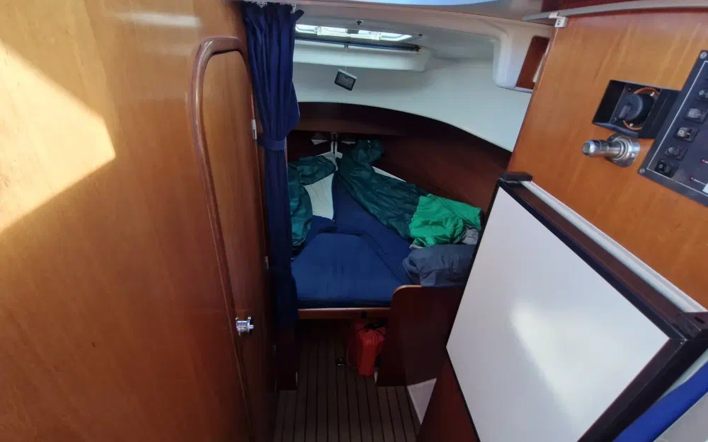 slider 18 Beneteau Antares 7.60