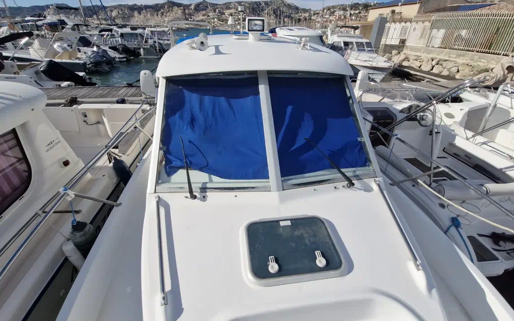 slider 1 Beneteau Antares 7.60