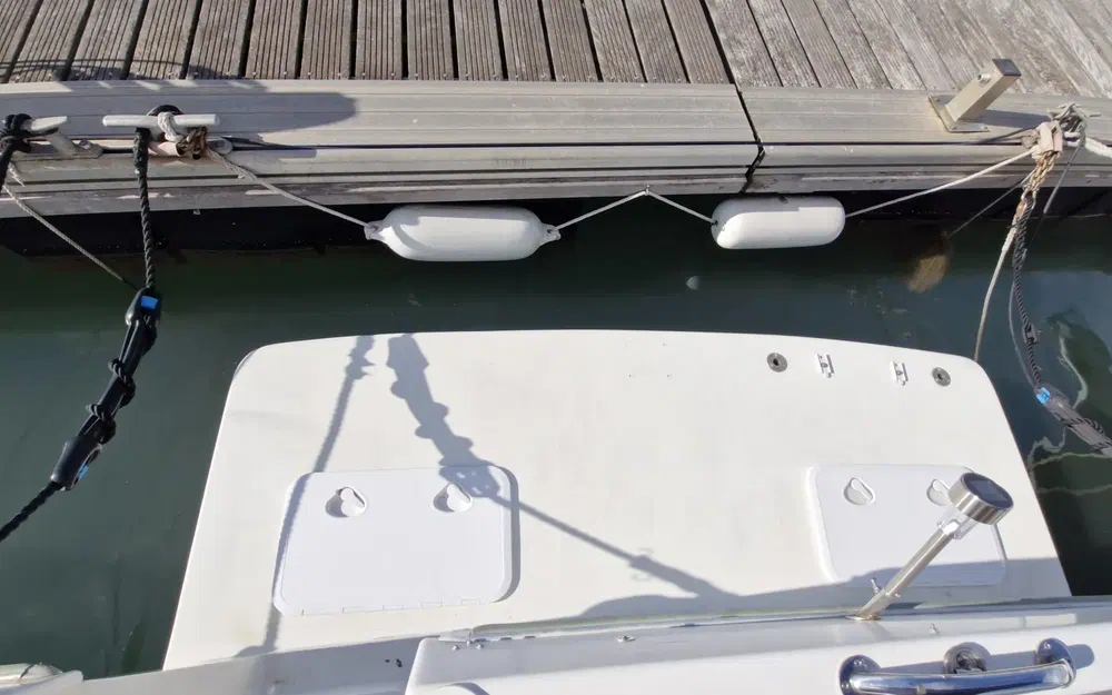 slider 6 Beneteau Antares 7.60