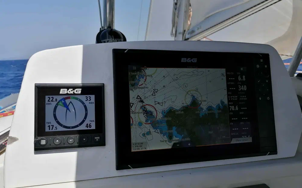 slider 10 Lagoon 380