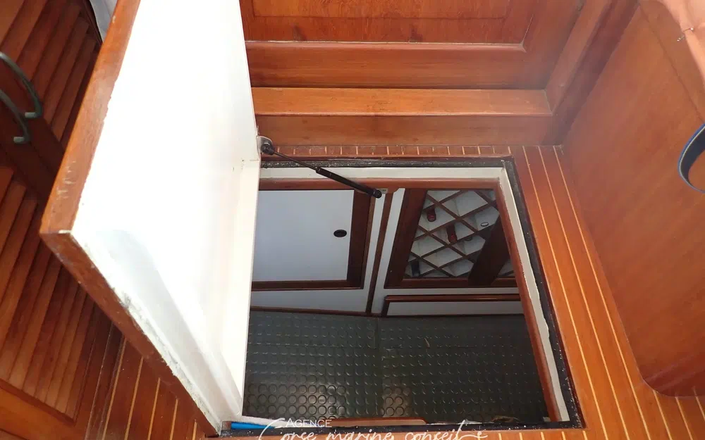 slider 32 Island Gypsy 44