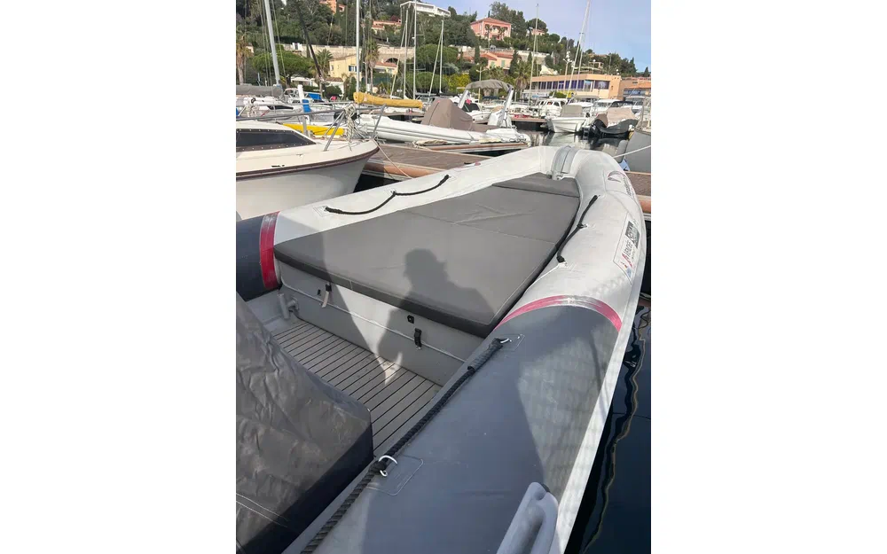 slider 6 Highfield Patrol 760