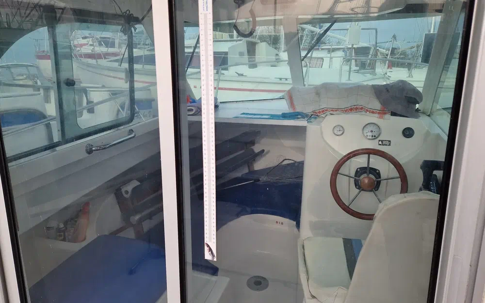slider 9 Beneteau Antares 650 HB