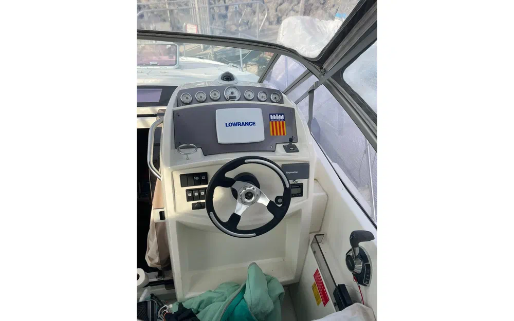 slider 3 Jeanneau Leader 8