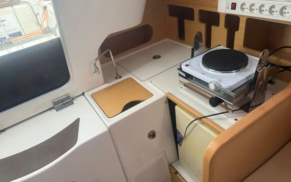 slider 2 Beneteau First 25.7