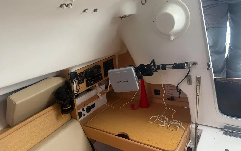 slider 4 Beneteau First 25.7