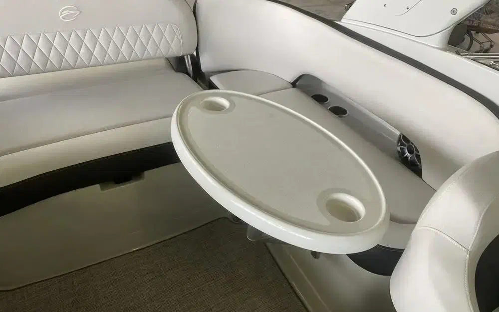 slider 10 Crownline 255 SS