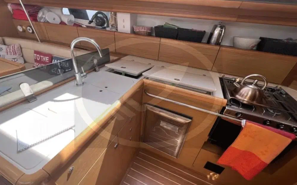 slider 19 Jeanneau Sun Odyssey 50 DS