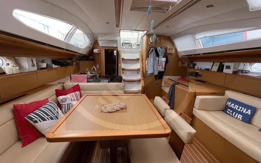 slider 8 Jeanneau Sun Odyssey 50 DS