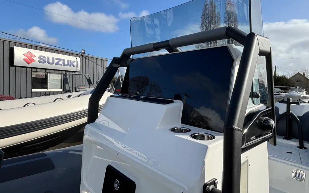 slider 4 Brig Navigator 20