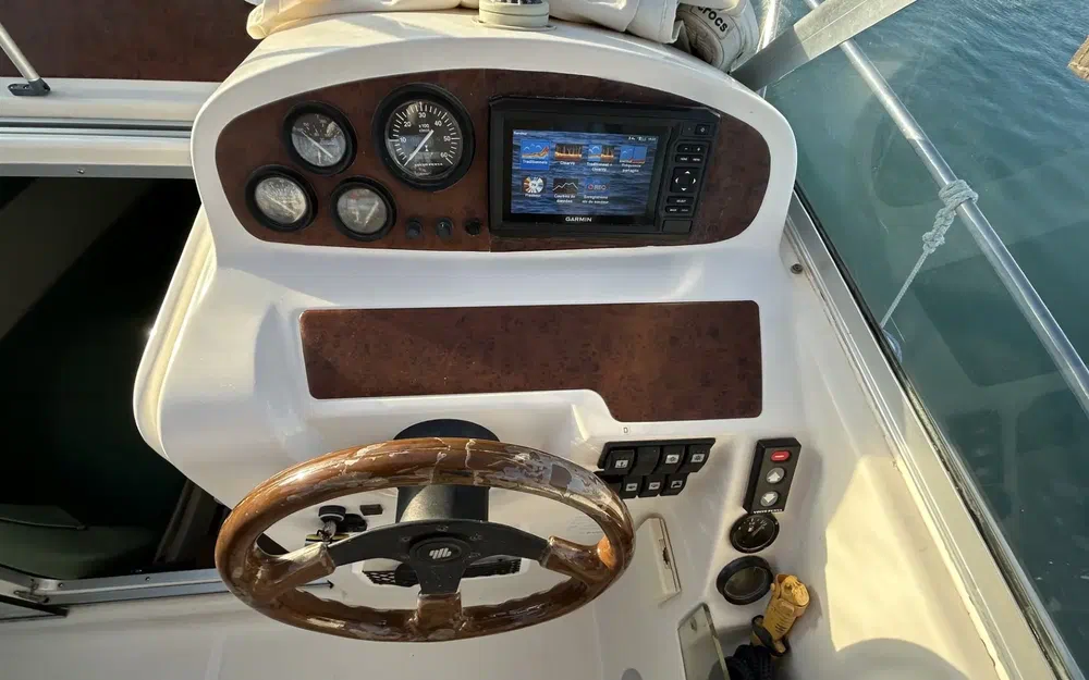 slider 8 Jeanneau Leader 705