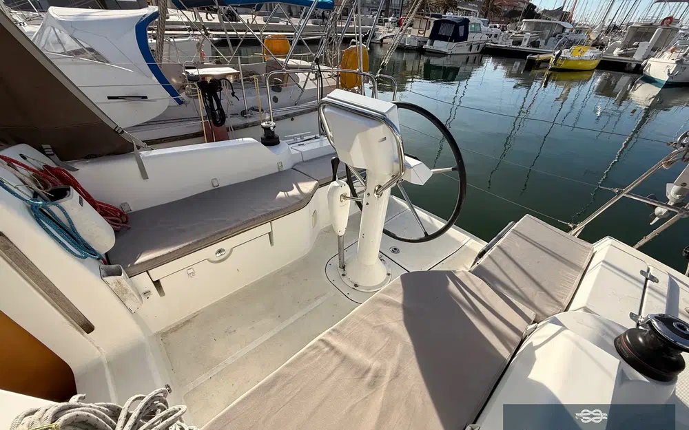 slider 20 Jeanneau Sun Odyssey 319