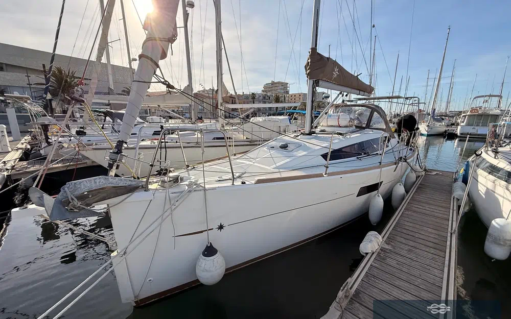 slider 28 Jeanneau Sun Odyssey 319