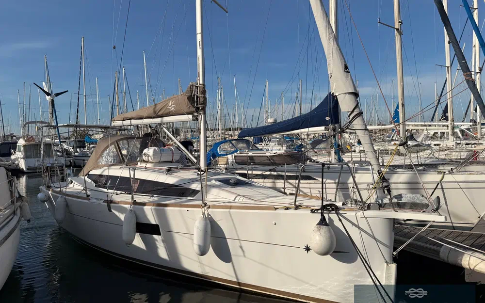 slider 30 Jeanneau Sun Odyssey 319