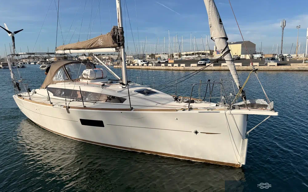 slider 33 Jeanneau Sun Odyssey 319