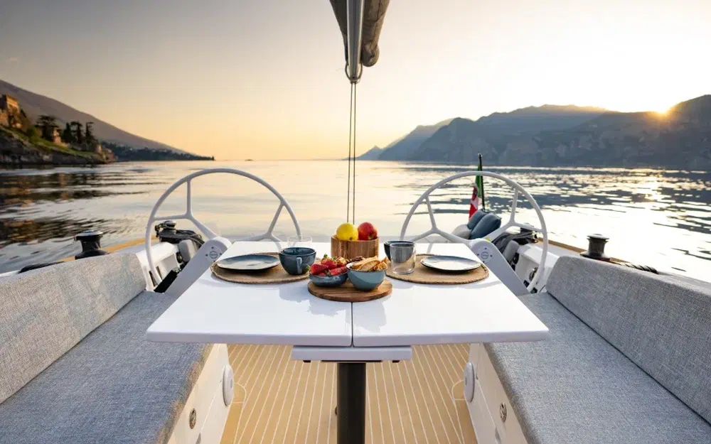 slider 4 Grand Soleil Blue