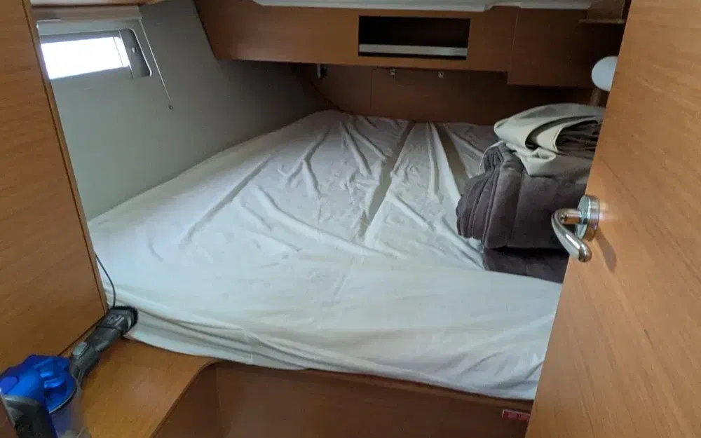 slider 13 Dufour 390 Grand Large