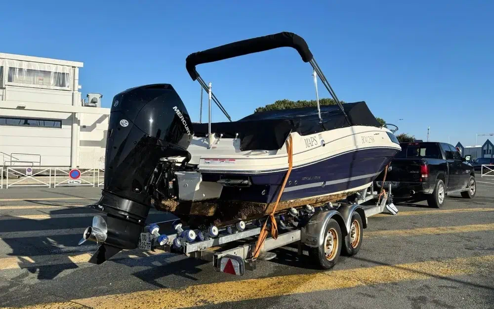 slider 5 Bayliner VR5 Cuddy OB