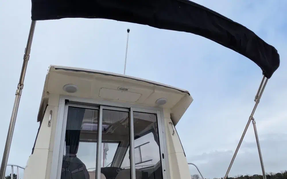 slider 14 Quicksilver Activ 675 Week-End