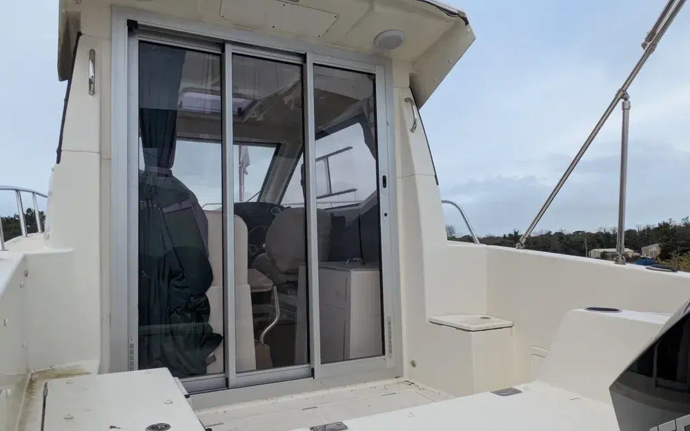 slider 16 Quicksilver Activ 675 Week-End