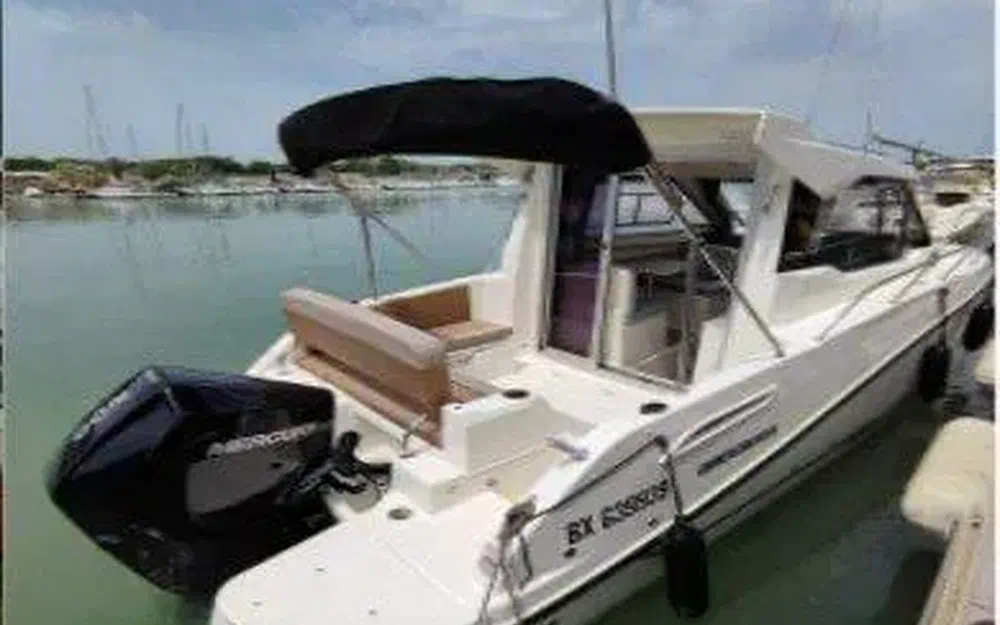 slider 1 Quicksilver Activ 675 Week-End