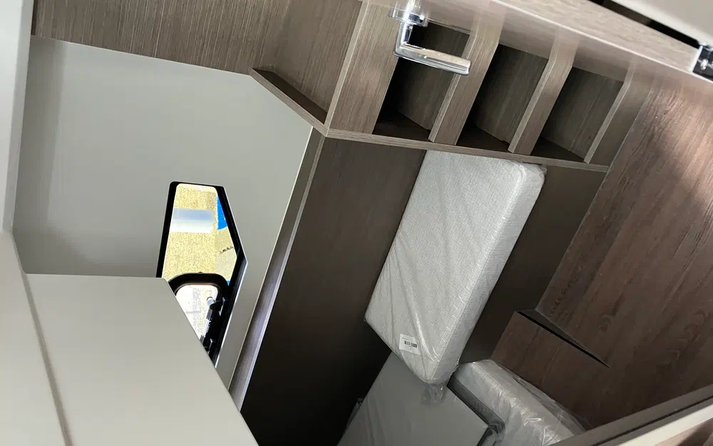 slider 10 Jeanneau MERRY FISHER 895 SPORT SERIE 2