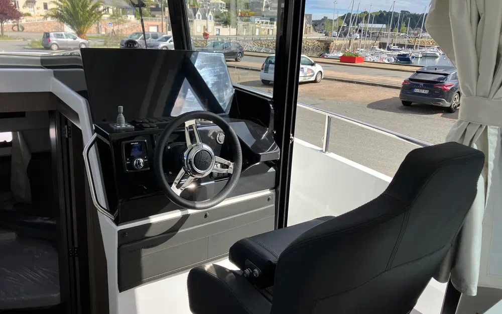 slider 7 Jeanneau MERRY FISHER 895 SPORT SERIE 2