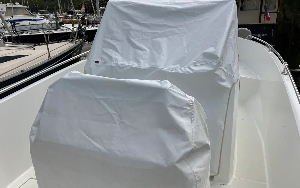 slider 8 Jeanneau Cap Camarat 7.5 CC Serie 3