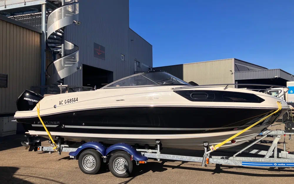 slider 2 Bayliner VR6 Cuddy