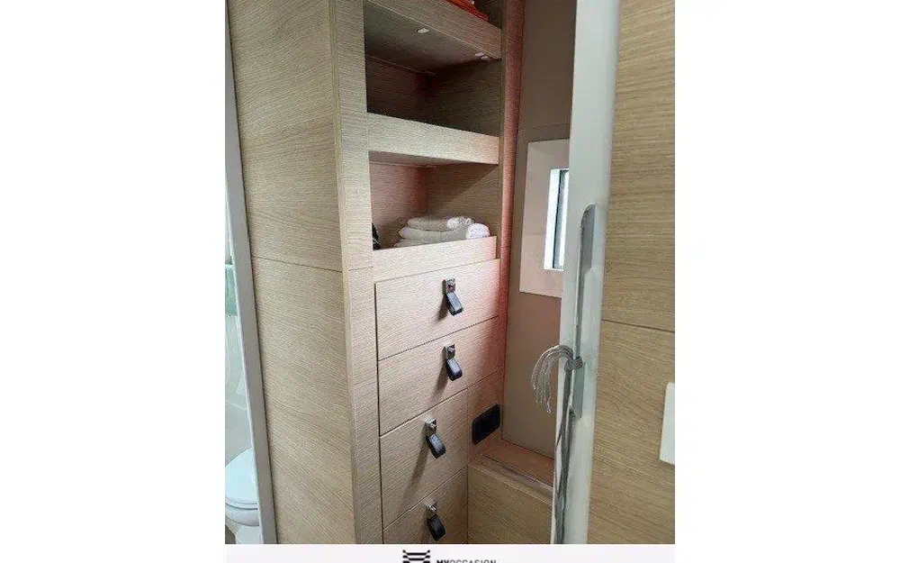 slider 5 Aventura Catamarans A37