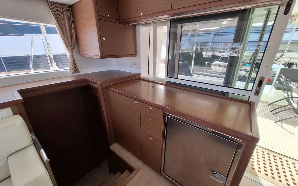 slider 5 Lagoon 450 F