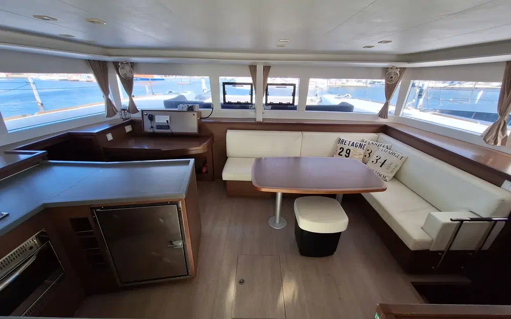 slider 7 Lagoon 450 F