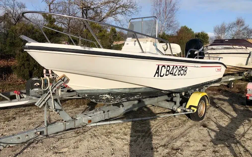slider 0 Boston Whaler 16 Dauntless