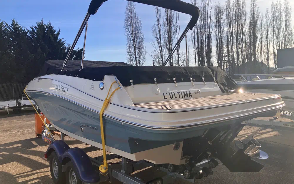 slider 3 Bayliner VR5E