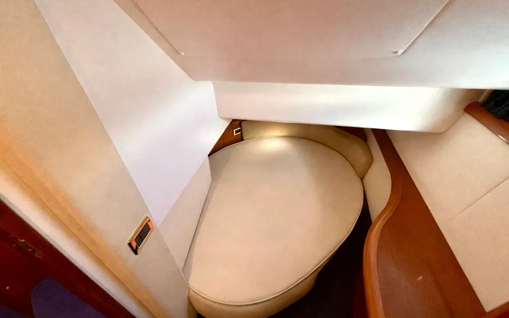 slider 6 Cranchi Atlantique 48