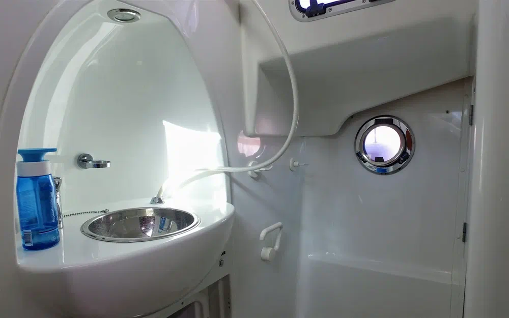 slider 21 Beneteau Swift Trawler 42