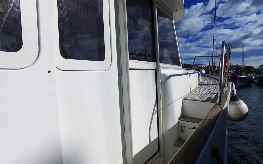 slider 4 Beneteau Swift Trawler 42