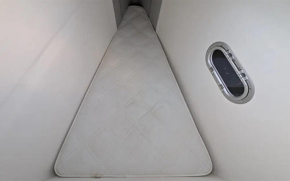 slider 18 Fountaine Pajot Astrea 42