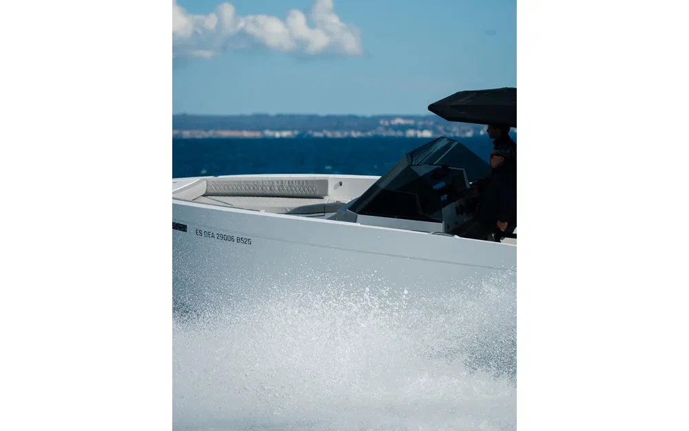 slider 2 De Antonio Yachts D29
