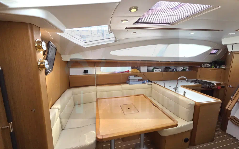 slider 13 Jeanneau Sun Odyssey 45 DS