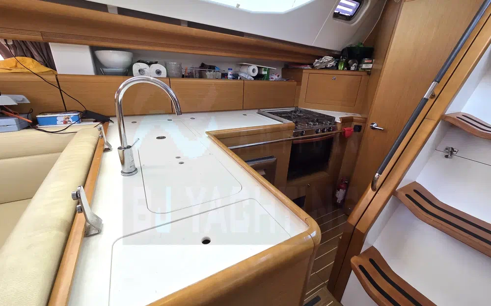 slider 17 Jeanneau Sun Odyssey 45 DS